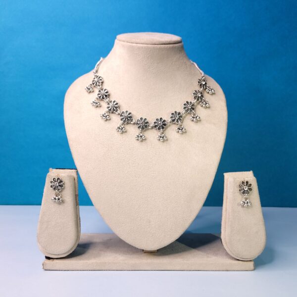 Antique Grace Oxidized Necklace Set