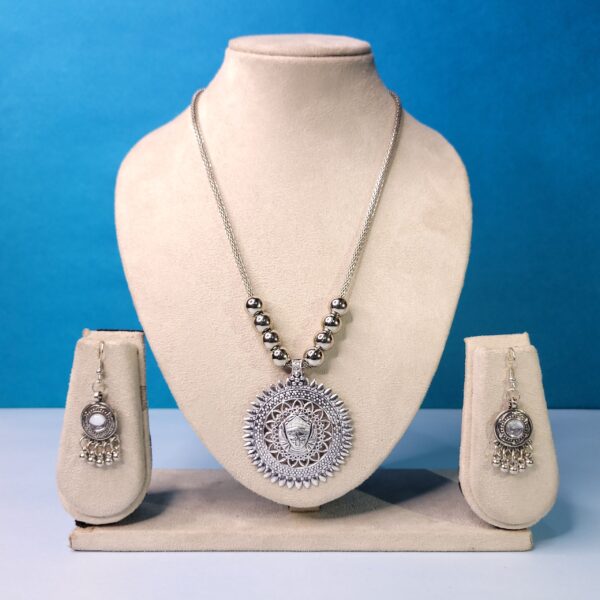 Vintage Vibes Oxidized Long Chain Set