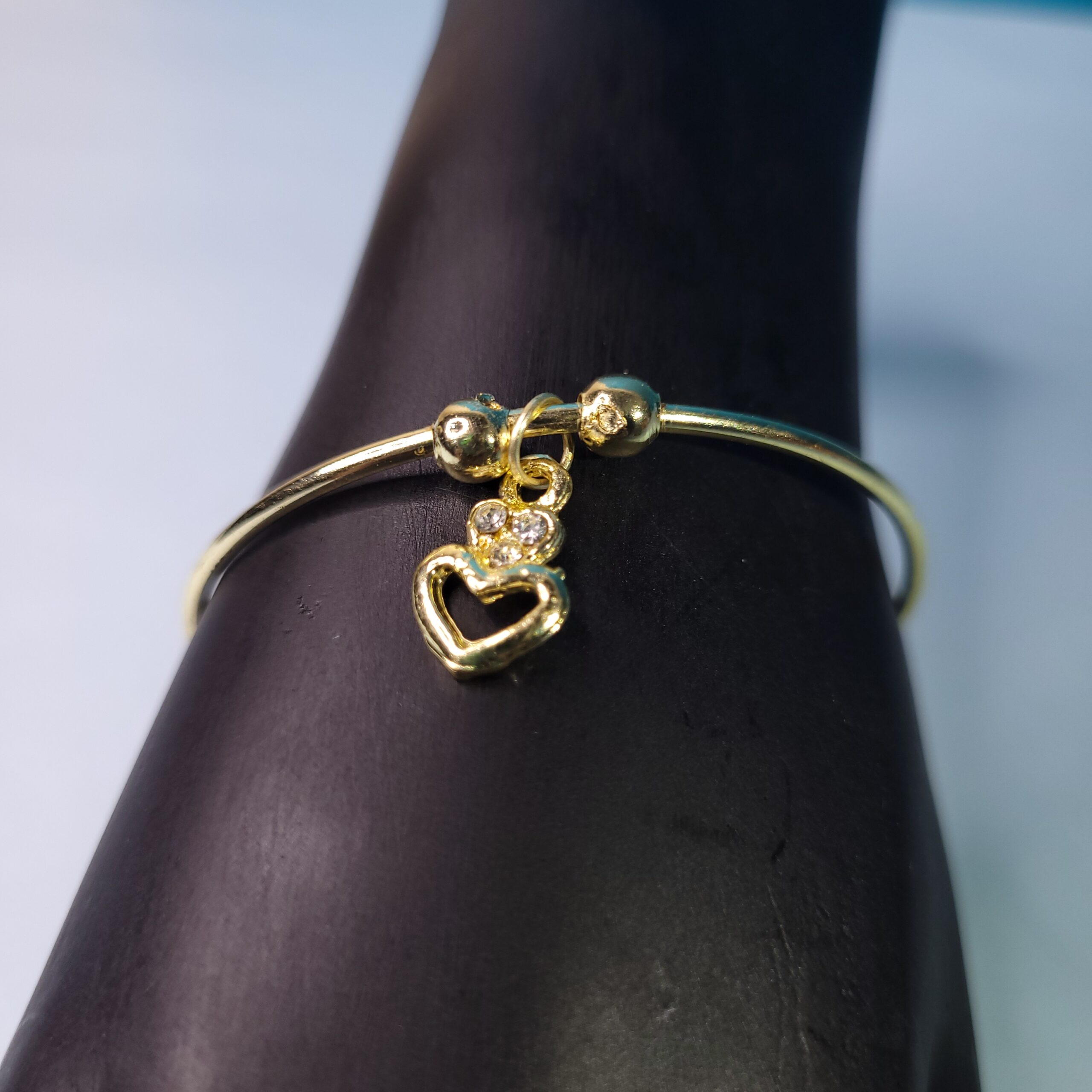 Minimalist Mini Heart Bracelet